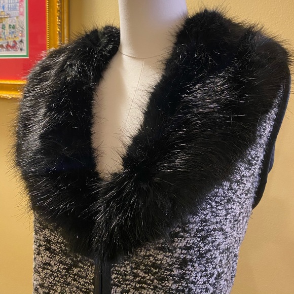 Talbots Vest - Picture 3 of 9